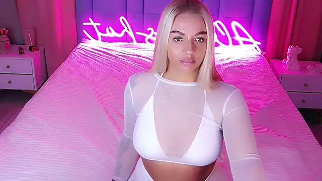 AllwaysHotJ online show from November 2025 02:10:01 AM