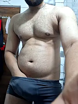 Snapshot of GYMBOY0071 chatting on October 2025 10:31:01 PM GYMBOY0071 online show from October 2025 10:31:01 PM