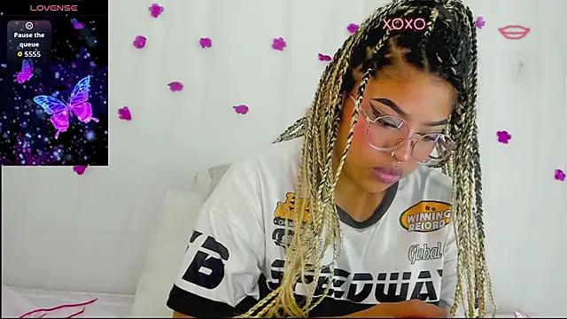 moana taylor online show from January 2026 03:39:01 PM