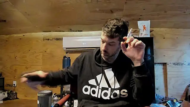 Kenny Kyle online show from December 2025 02:45:02 PM