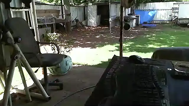 herbie010666 online show from February 2025 05:10:01 AM