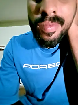 Snapshot of FearingForm chatting on September 2025 12:43:01 AM FearingForm online show from September 2025 12:43:01 AM