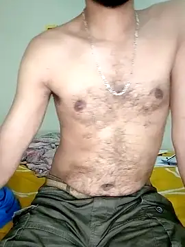 Snapshot of FearingForm chatting on November 2025 11:04:02 PM FearingForm online show from November 2025 11:04:02 PM