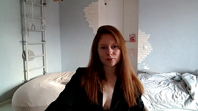 ConnieDaw online show from October 2025 07:51:02 AM