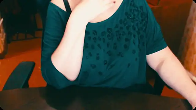 AlisaHot55 online show from December 2024 07:00:02 PM