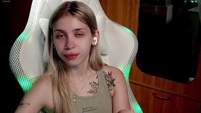 ho1yho1e online show from October 2025 06:58:01 PM