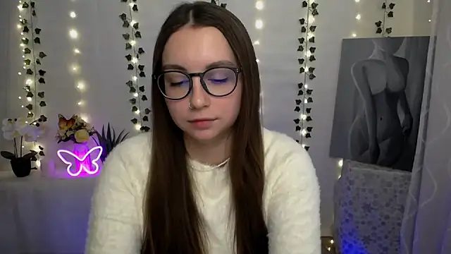 Snapshot of SweetPrincess_ chatting on February 2025 10:37:02 AM SweetPrincess online show from February 2025 10:37:02 AM