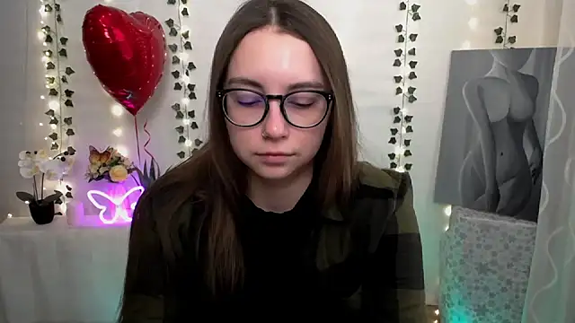 Snapshot of SweetPrincess_ chatting on February 2025 06:40:02 AM SweetPrincess online show from February 2025 06:40:02 AM