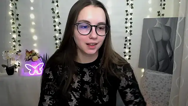 Snapshot of SweetPrincess_ chatting on February 2025 06:29:02 AM SweetPrincess online show from February 2025 06:29:02 AM