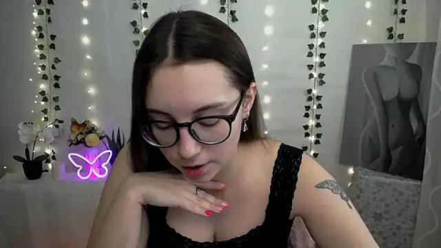 Snapshot of SweetPrincess_ chatting on March 2025 10:13:02 AM SweetPrincess online show from March 2025 10:13:02 AM