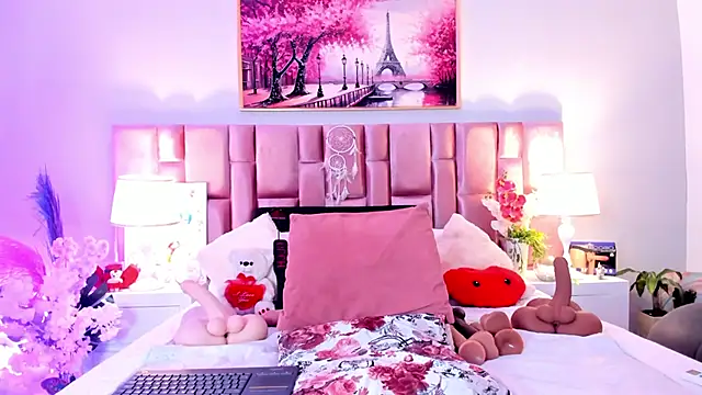 Anaa Bellaa online show from November 2025 12:26:01 PM