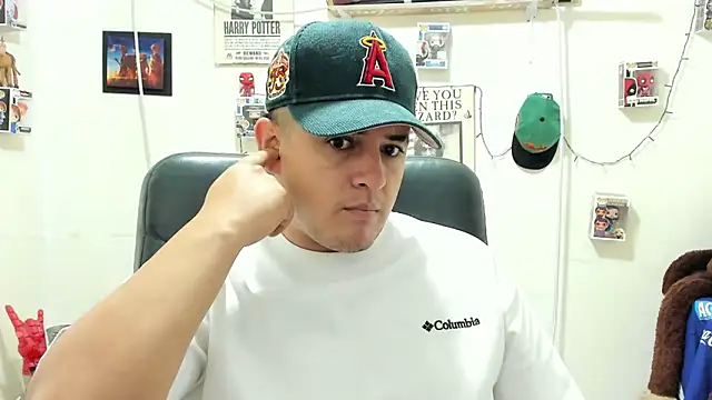 ney 22 online show from November 2025 11:00:02 AM