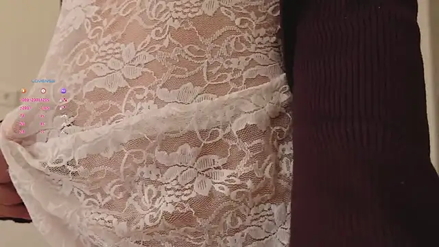 Snapshot of hee_jeen chatting on September 2025 02:18:01 PM hee jeen online show from September 2025 02:18:01 PM