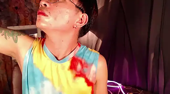 Snapshot of Sexy_Handsome_Drex chatting on December 2024 08:16:01 AM Sexy Handsome Drex online show from December 2024 08:16:01 AM