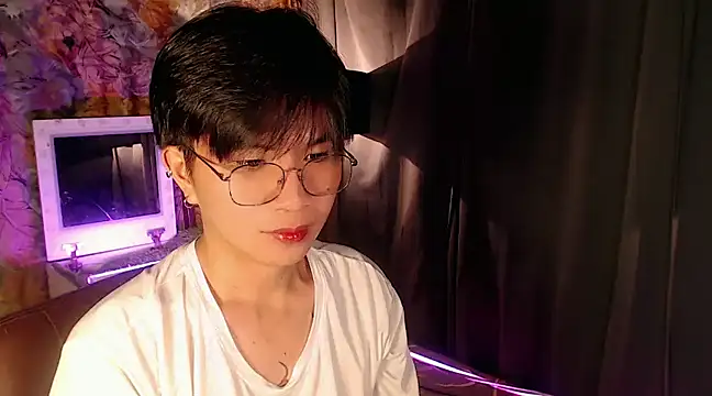 Snapshot of Sexy_Handsome_Drex chatting on January 2025 11:38:02 AM Sexy Handsome Drex online show from January 2025 11:38:02 AM