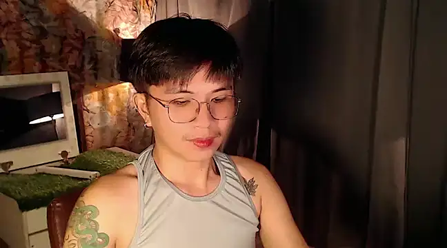 Snapshot of Sexy_Handsome_Drex chatting on February 2025 10:55:01 AM Sexy Handsome Drex online show from February 2025 10:55:01 AM