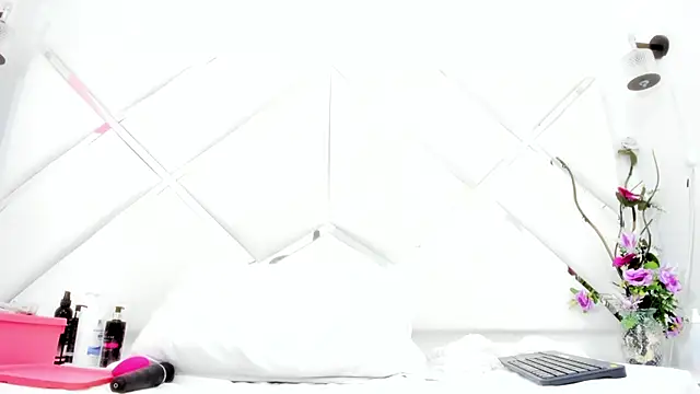 AgathaPember online show from February 2025 01:14:02 PM