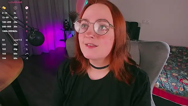 Snapshot of Alice_CutePerv chatting on February 2025 07:19:02 PM Alice CutePerv online show from February 2025 07:19:02 PM