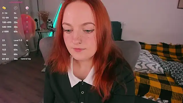 Snapshot of Alice_CutePerv chatting on October 2025 12:31:01 PM Alice CutePerv online show from October 2025 12:31:01 PM