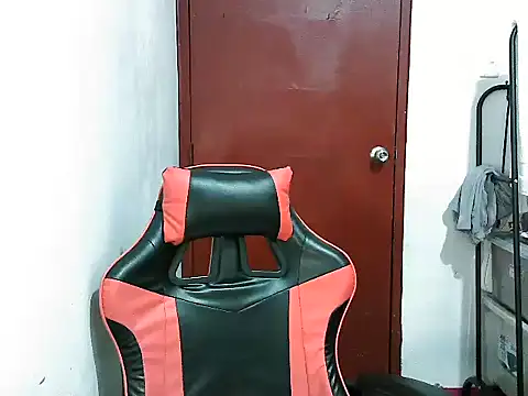 crizzybel online show from January 2025 06:35:01 PM