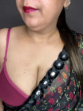 Snapshot of Zoya_Varma004 chatting on August 2026 06:11:01 PM Zoya Varma004 online show from August 2026 06:11:01 PM