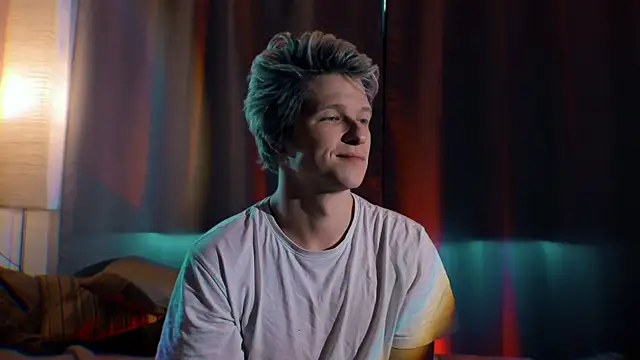 Breston Sweet online show from September 2025 04:38:02 AM