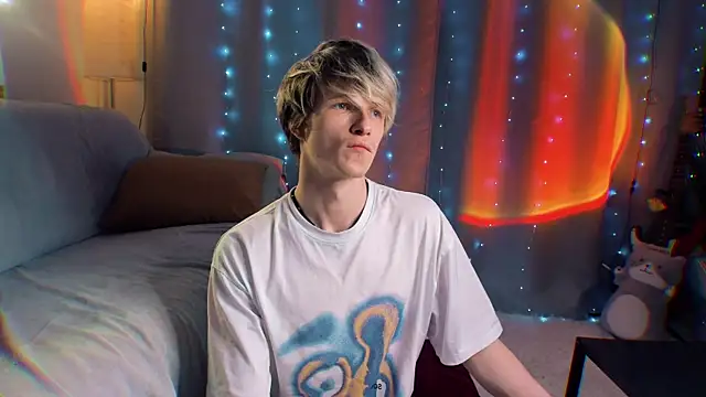 Breston Sweet online show from June 2026 11:28:01 PM