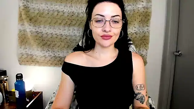 MelroseStrip online show from September 2025 08:25:01 PM