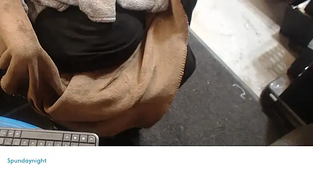 Spundaynightxh online show from February 2025 03:16:01 PM