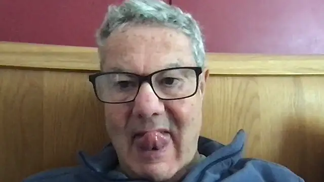 Snapshot of Oldpistolpete chatting on September 2025 10:05:01 AM Oldpistolpete online show from September 2025 10:05:01 AM