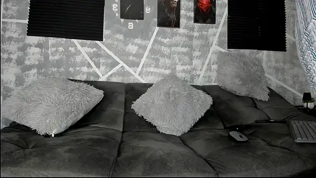 leonidas 18k online show from February 2026 02:44:01 AM