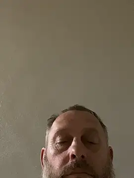 GHsveter online show from May 2026 06:35:01 PM