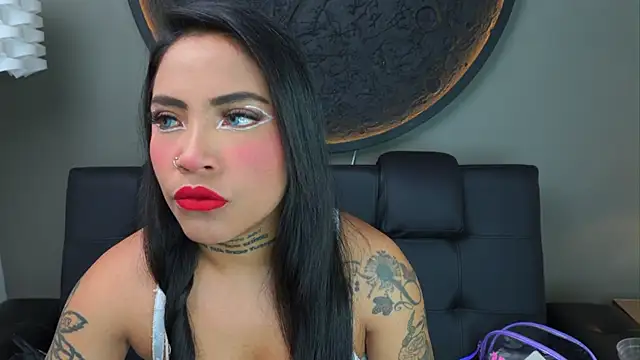 Snapshot of miss_vaiolette chatting on September 2025 11:02:01 AM miss vaiolette online show from September 2025 11:02:01 AM