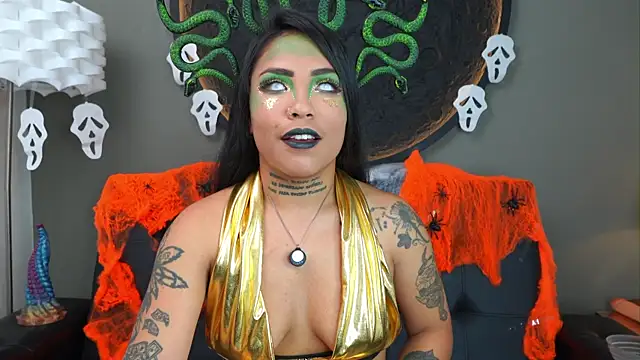 miss vaiolette online show from October 2025 11:11:02 AM