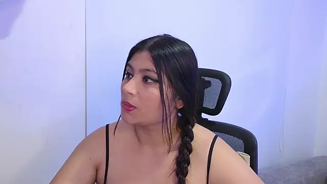 annylouis online show from September 2025 07:19:02 PM