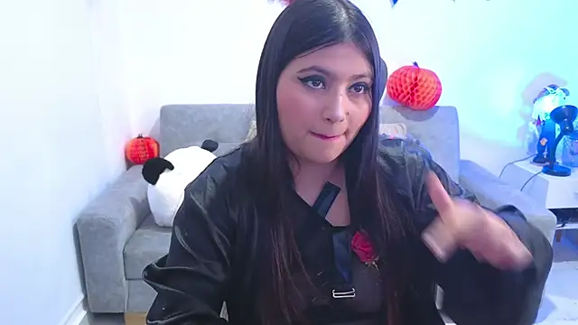 annylouis online show from October 2025 07:47:02 PM