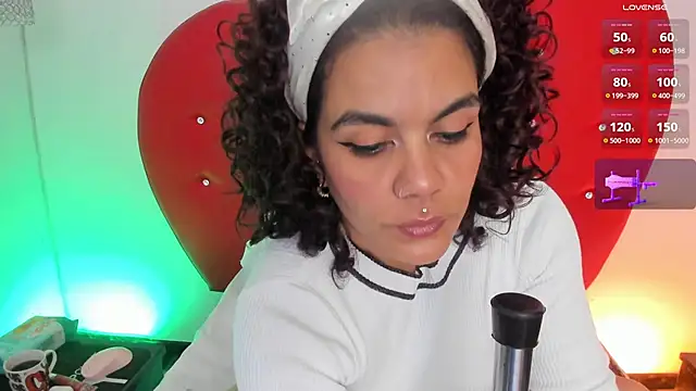 nicolette rock online show from November 2025 10:15:01 AM