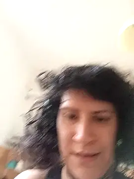 callmelouve online show from December 2025 12:14:02 PM