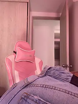 Anamhenao online show from February 2026 05:13:02 PM