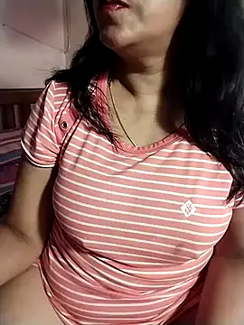 Snapshot of tharu_sweet chatting on November 2025 02:39:02 PM tharu sweet online show from November 2025 02:39:02 PM