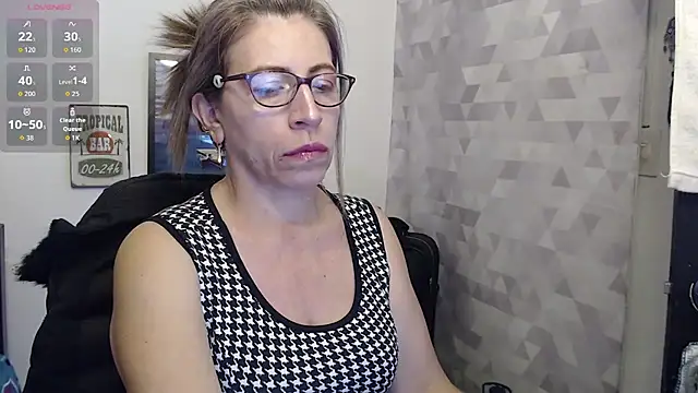 Chayla Ruiz online show from September 2025 07:14:02 PM