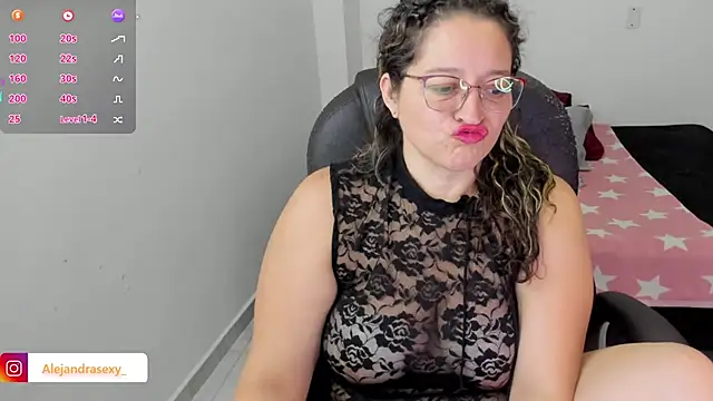 Snapshot of alejandra_milf_ chatting on June 2026 09:48:02 AM alejandra milf online show from June 2026 09:48:02 AM