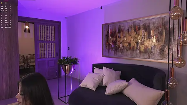 KateSunder online show from September 2025 11:21:01 AM