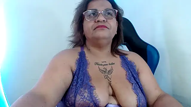 NAILAH SANZ online show from September 2025 08:58:01 PM