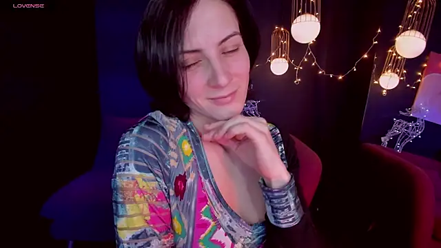 LorenDaze online show from December 2024 02:10:01 PM