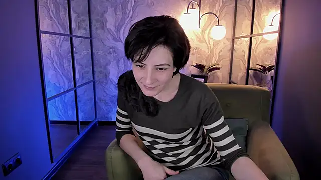 LorenDaze online show from March 2025 01:51:01 PM