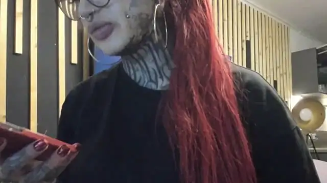 tamarapervert online show from December 2025 10:58:02 PM