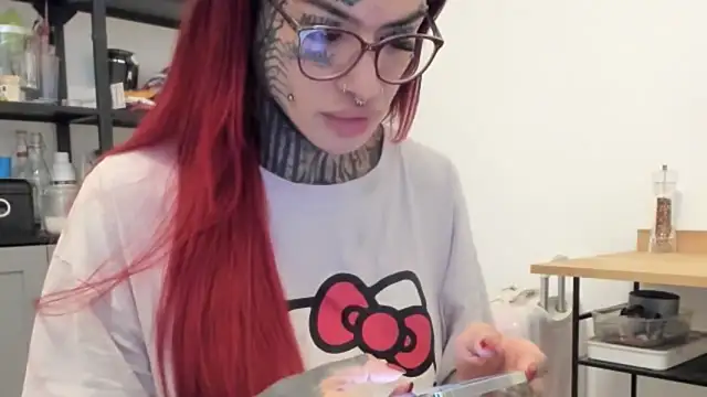 tamarapervert online show from December 2025 09:50:02 AM