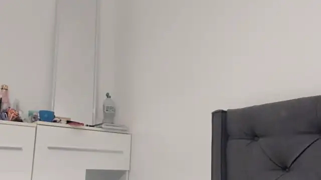 tamarapervert online show from February 2026 07:23:01 PM