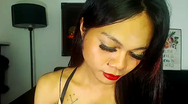 ELLIZABETHFORCUMXX online show from March 2025 09:43:02 PM